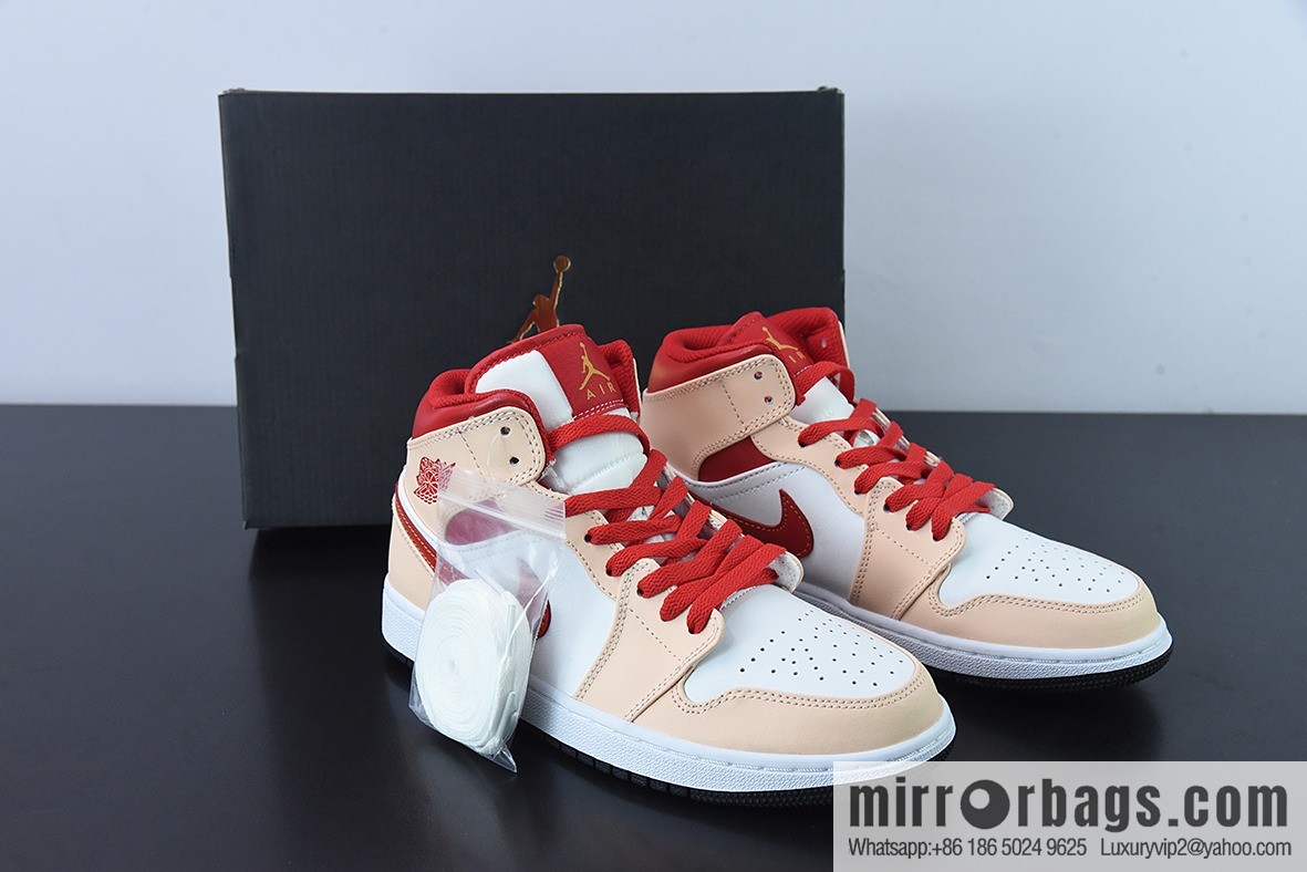 J09L3 inspected version AJ1 MID Zhongbang, yellow and white Unisex basketball shoes of the same style, item number 554725-201.