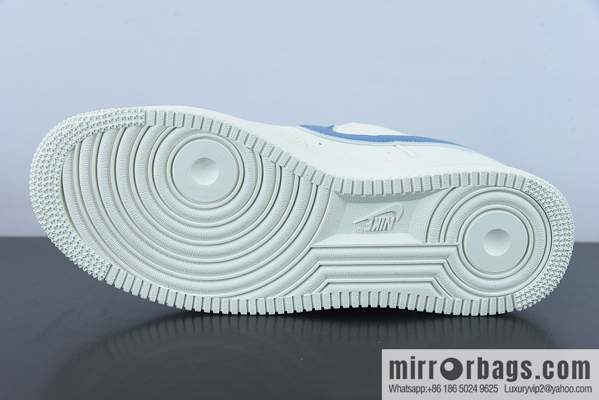 Air Force 1 '07 Low white blue gold canvas Air Force One low top sneakers Item number: MN5696 209