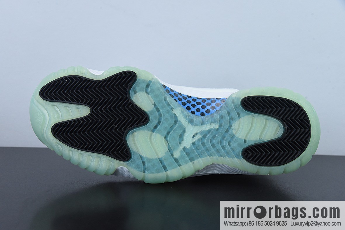 Air Jordan 11 Retro low-top legendary blue low-top men's sneakers Part Number: AV2187 117