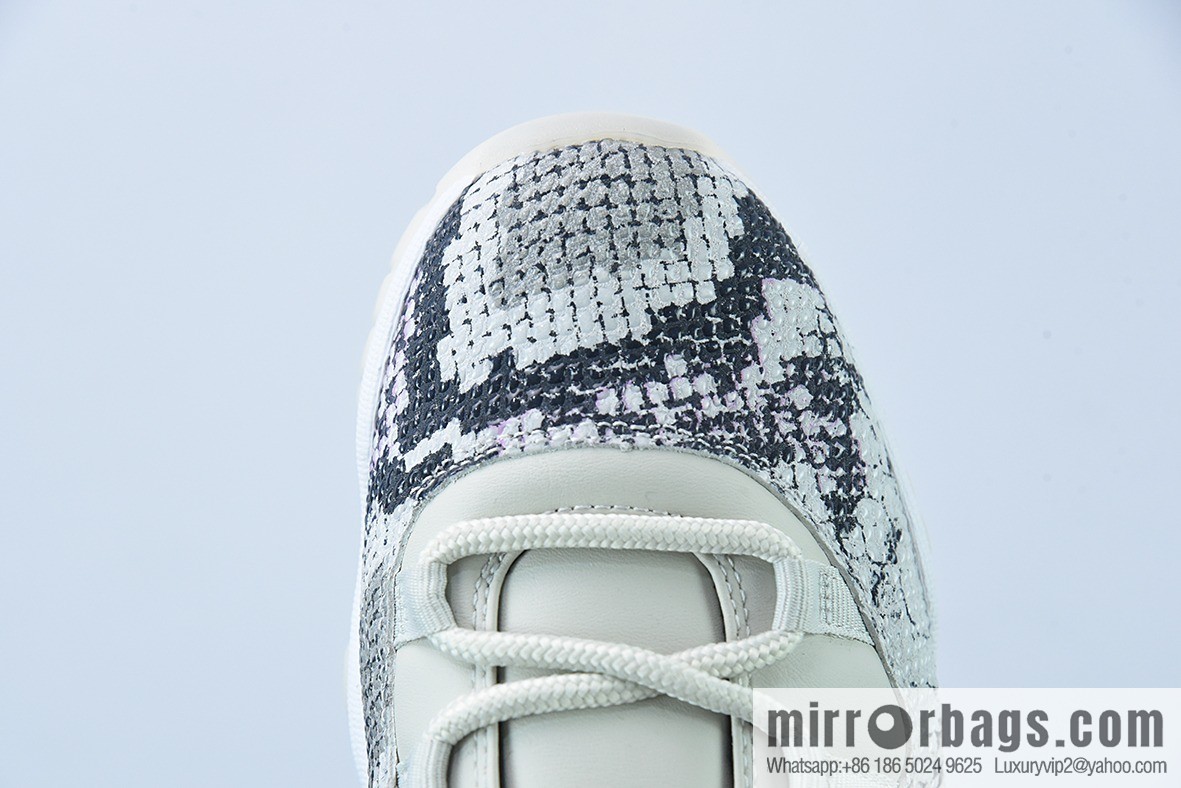 Air Jordan 11 Retro Low white snake low-top men's sneakers Item number: CD6846-002