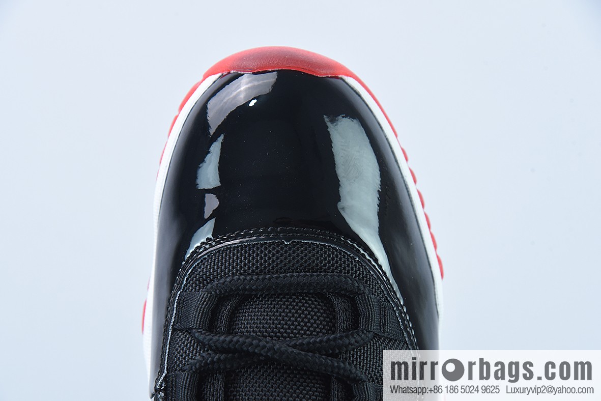 Air Jordan 11 Bred high-top men's basketball shoes, black and red, item number: 378037 061