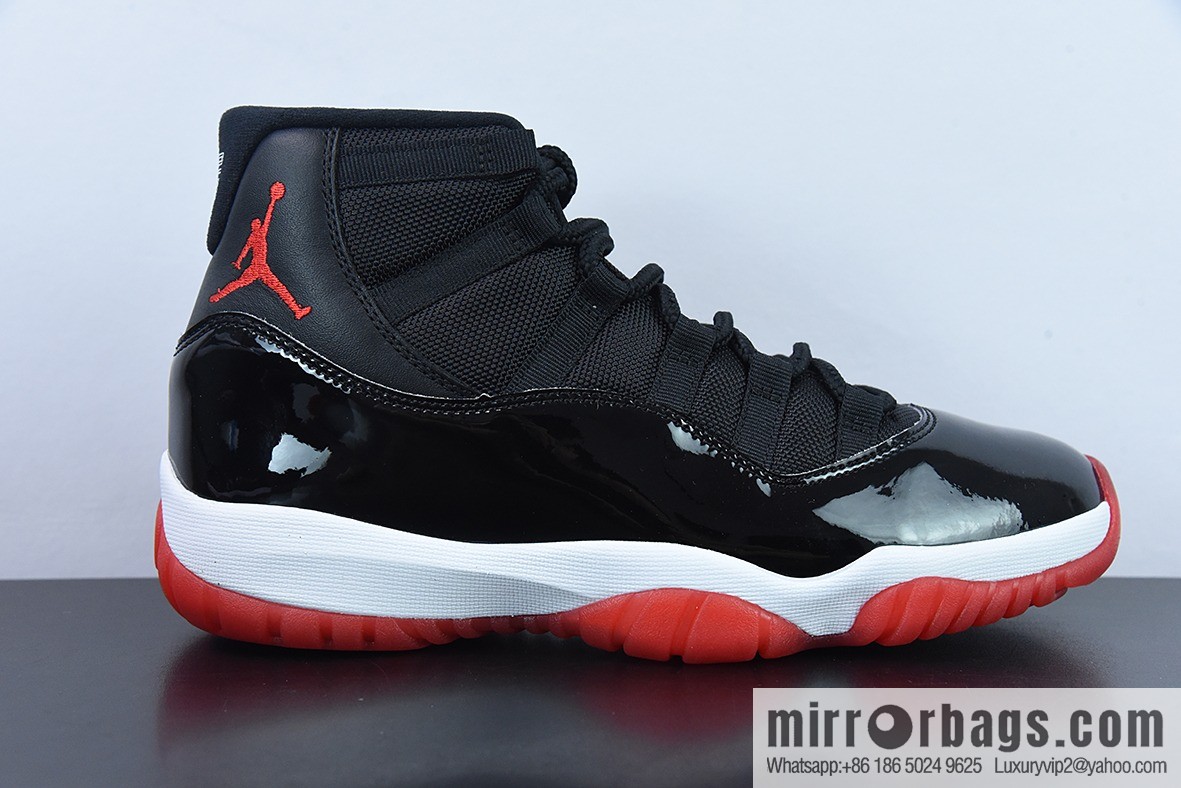 Air Jordan 11 Bred high-top men's basketball shoes, black and red, item number: 378037 061