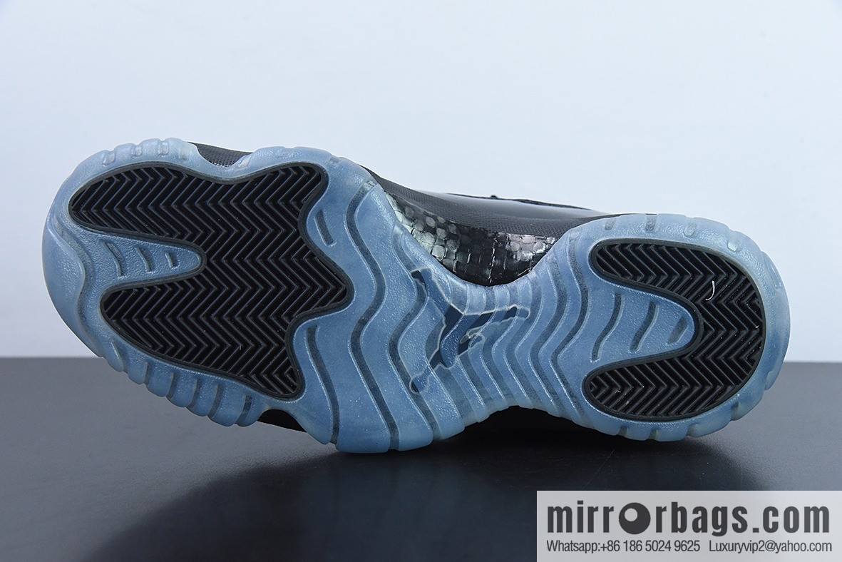 Air Jordan 11 Retro high-top men's basketball shoes, black gamma, item number: 378037-005
