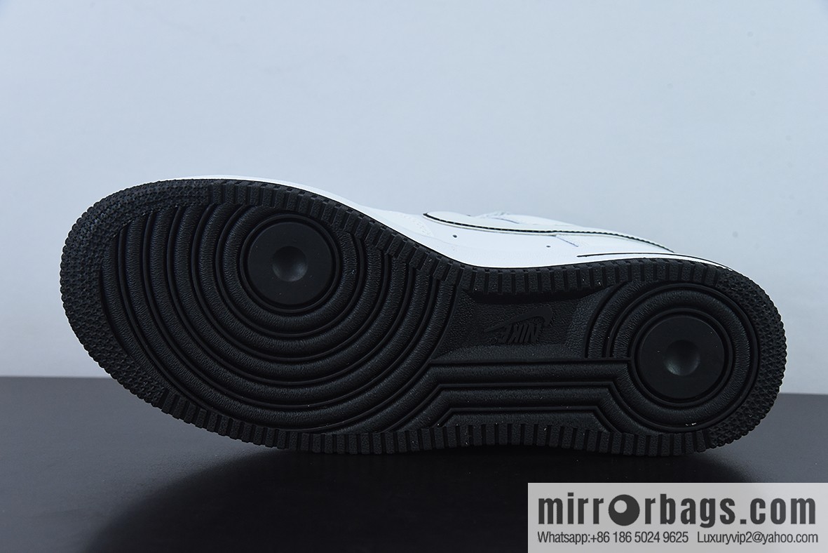 NK Air Force 1 Low Air Force No. 1 Low Top Versatile Leisure Sports Board Shoes, White and Black Gundam, Item Number: KK1256-657