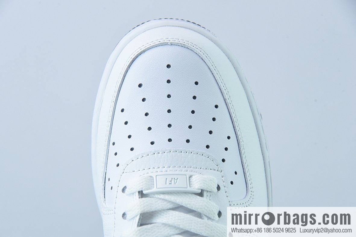 NK Air Force 1 Low Air Force No. 1 Low Top Versatile Leisure Sports Board Shoes, White and Black Gundam, Item Number: KK1256-657