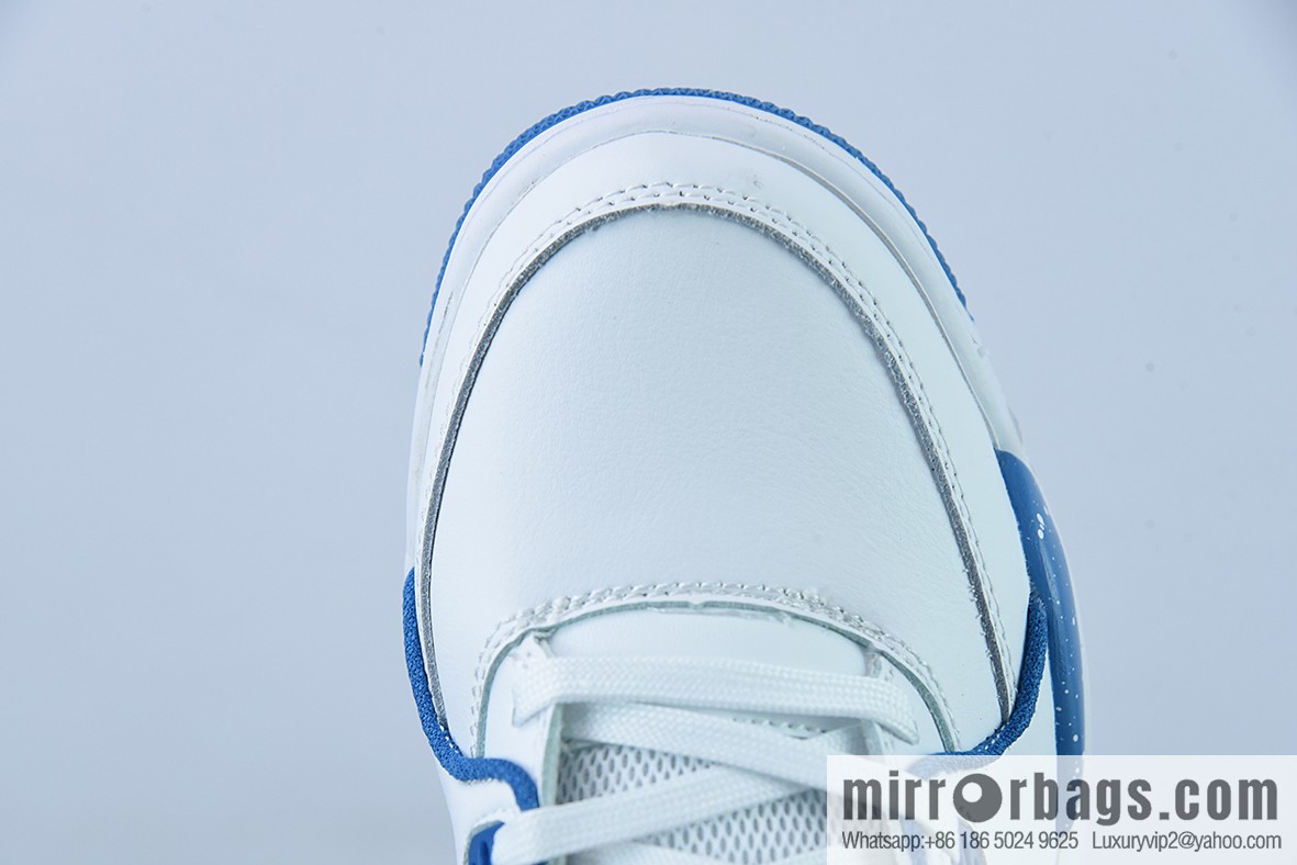Air Flight Legacy white and blue, the same sneakers as the classic Air Jordan 3 and Air Jordan Unisex, item number: 306252-116.