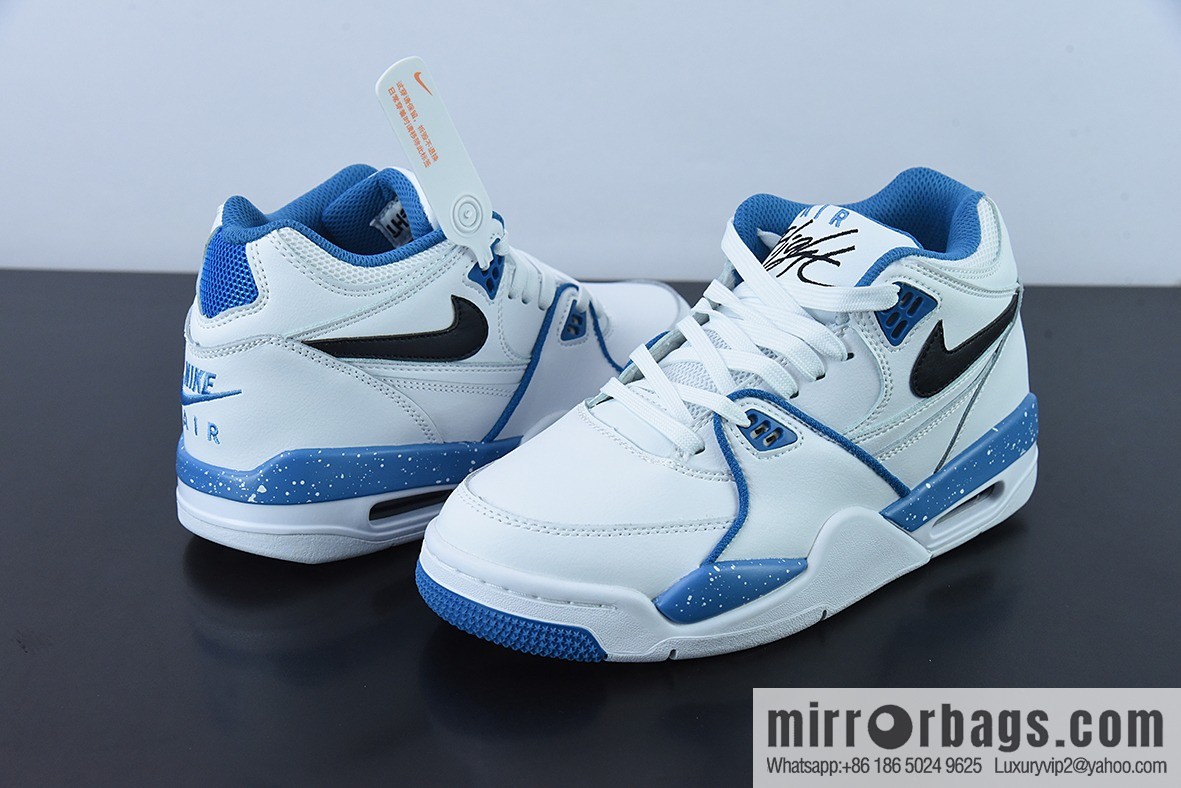 Air Flight Legacy white and blue, the same sneakers as the classic Air Jordan 3 and Air Jordan Unisex, item number: 306252-116.
