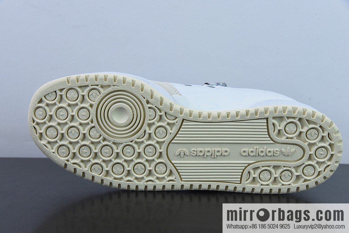 Adidas Originals Forum 84 Low grey and white plaid low-top casual board shoes, item number FZ5627