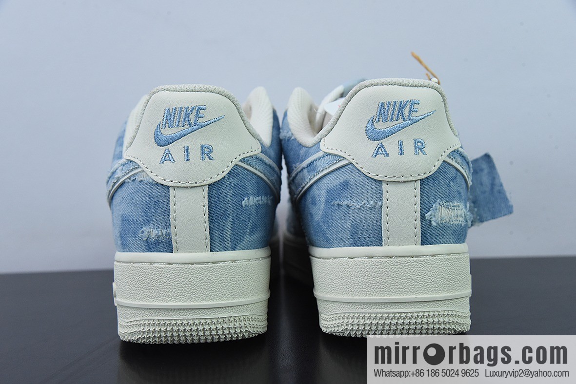 NK Air Force 1 Low Air Force One low-top versatile leisure sports shoes, washed denim holes, item number: CW1888-611