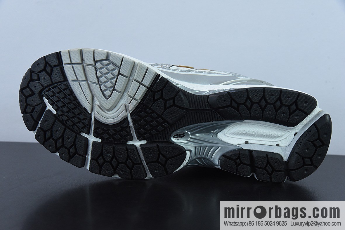 New Balance NB1906R Silver, Trend Vintage Casual Running Shoes Item Number: M1906RI