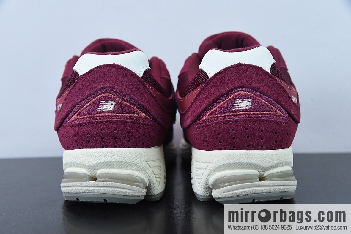 New Balance ML2002 Series Vintage Daddy Style Unisex Casual Shoes Couple Versatile Jogging Shoes Sports Men's Shoes Women's Shoes M2002RHA