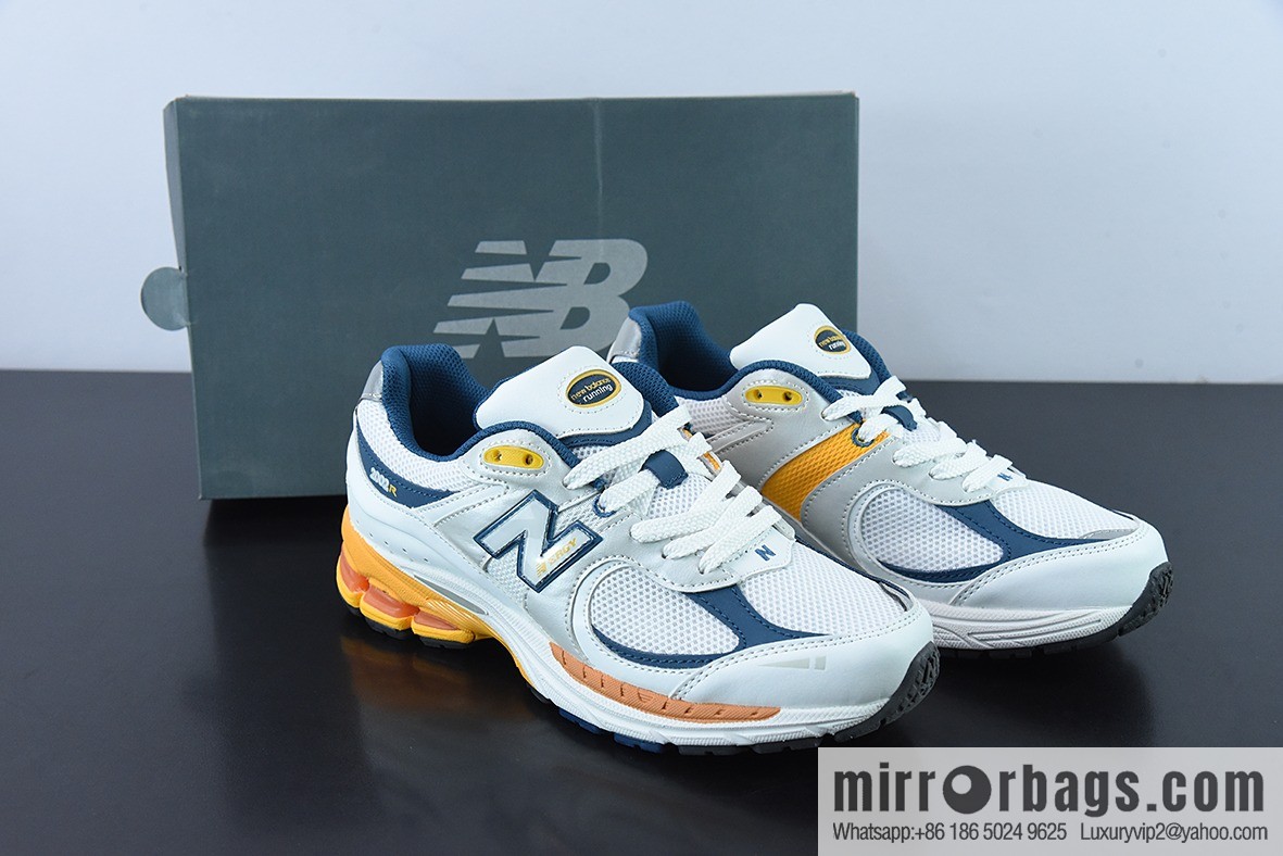 New Balance ML2002 Series Vintage Daddy Style Unisex Casual Shoes Couple Versatile Jogging Shoes Sports Men's Shoes Women's Shoes M2002RLA