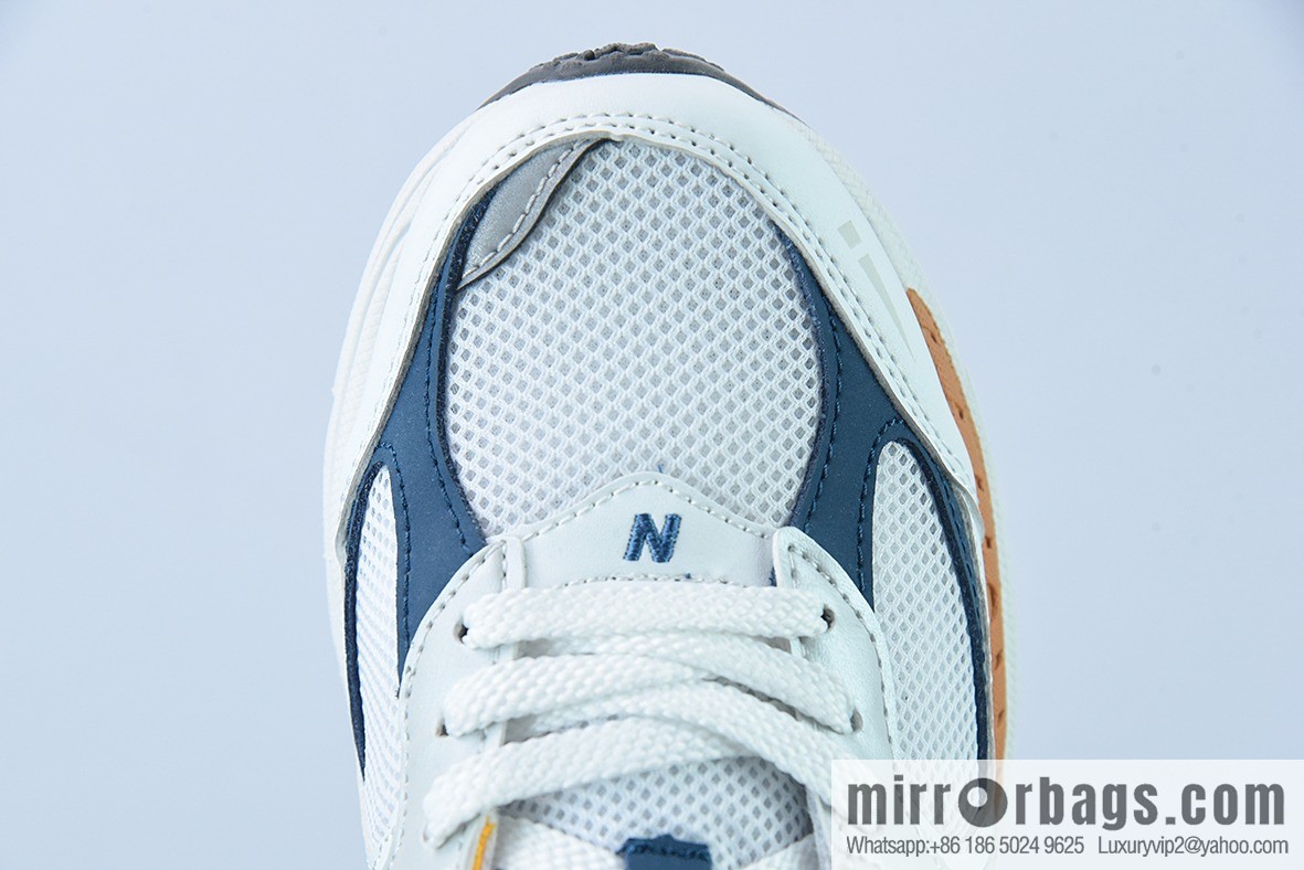 New Balance ML2002 Series Vintage Daddy Style Unisex Casual Shoes Couple Versatile Jogging Shoes Sports Men's Shoes Women's Shoes M2002RLA