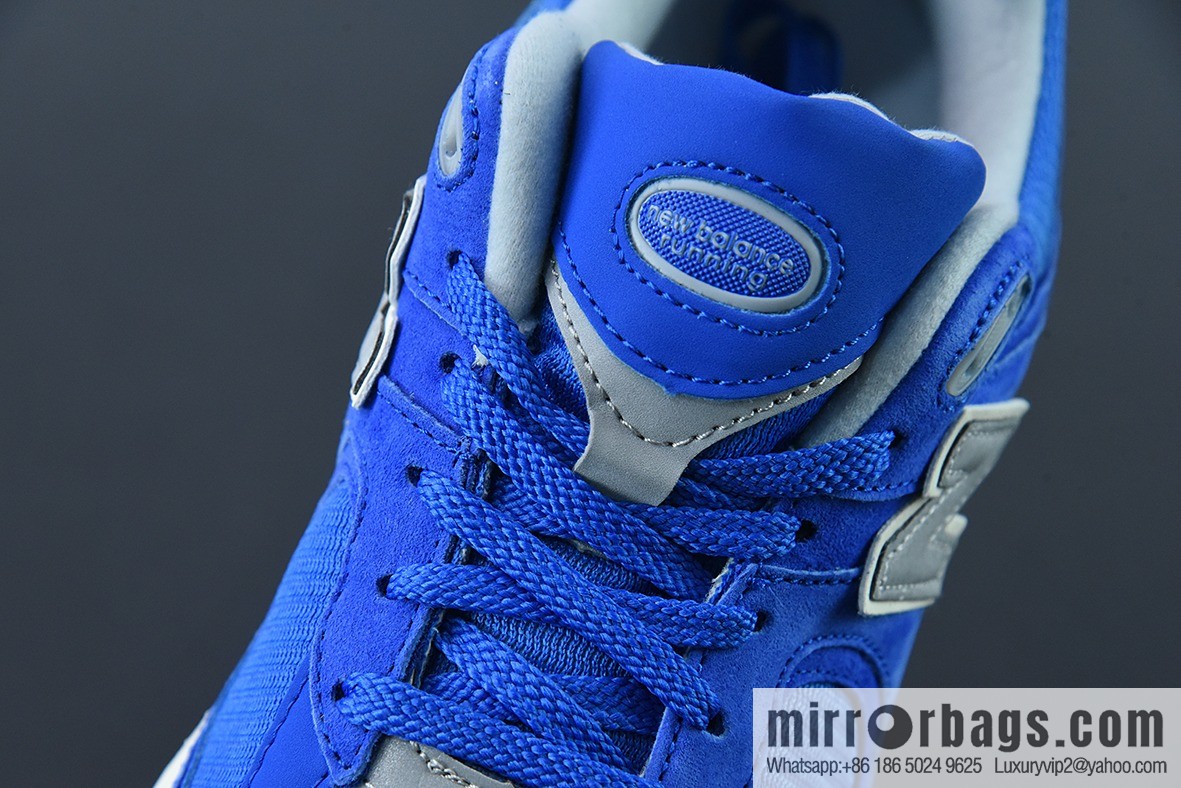New Balance ML2002 Series Vintage Daddy Style Unisex Casual Shoes Couple Versatile Jogging Shoes Sports Men's Shoes Women's Shoes M2002RHU