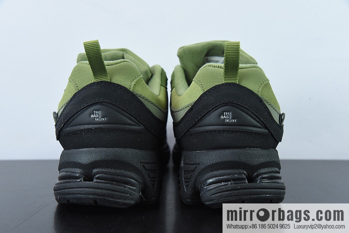New Balance ML2002 Series Vintage Daddy Style Unisex Casual Shoes Couple Versatile Jogging Shoes Sports Men's Shoes Women's Shoes M2002RBB