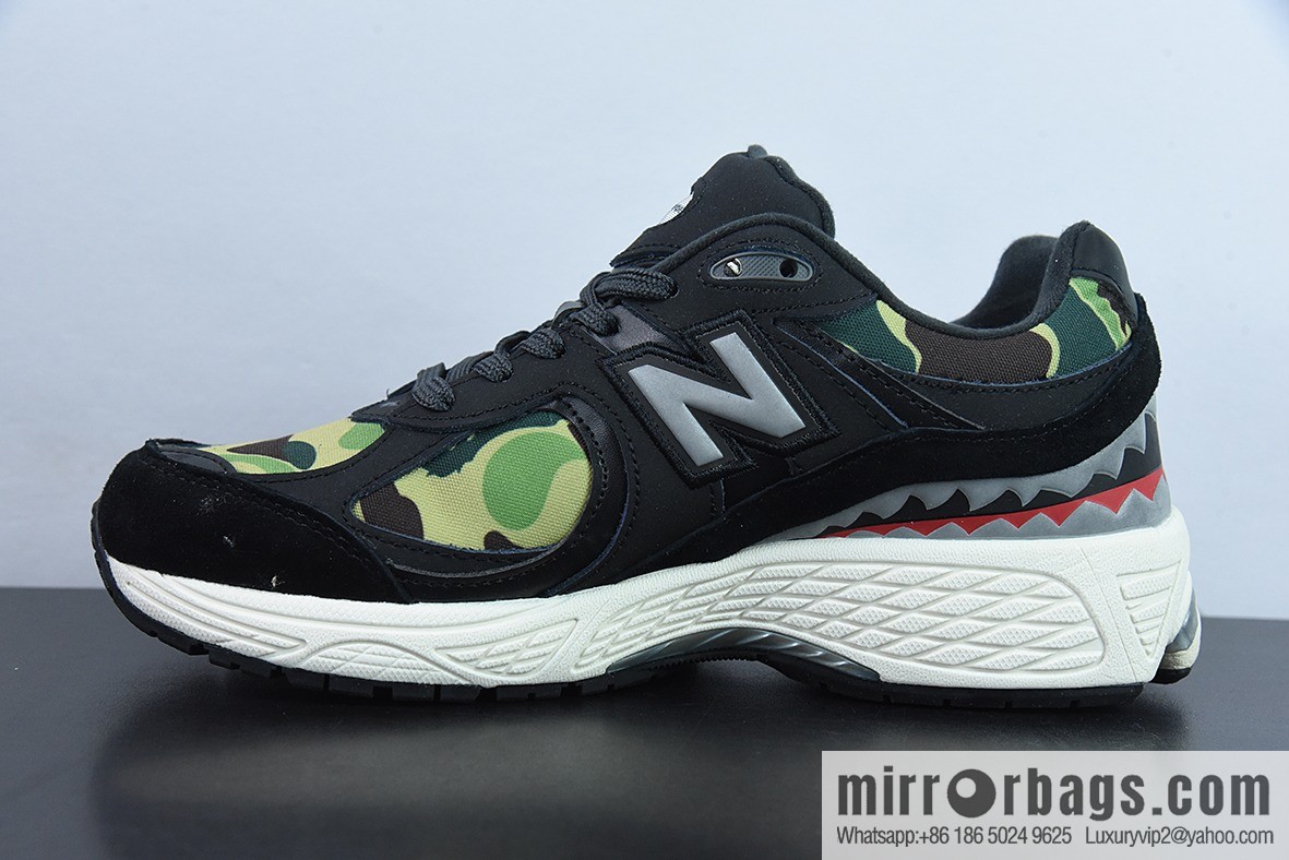 New Balance ML2002 Series Vintage Daddy Style Unisex Casual Shoes Couple Versatile Jogging Shoes Sports Men's Shoes Women's Shoes M2002RBF