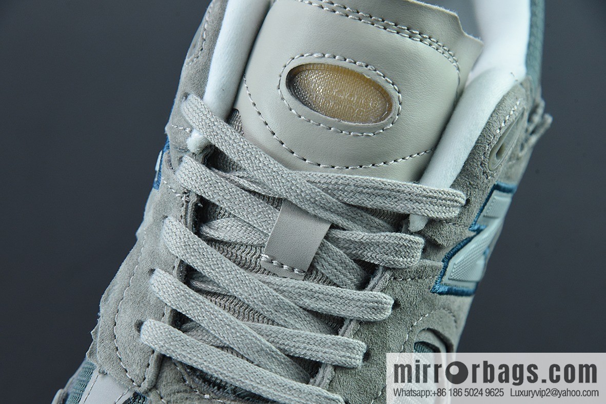 New Balance ML2002 Series Vintage Daddy Style Unisex Casual Shoes Couple Versatile Jogging Shoes Sports Men's Shoes Women's Shoes M2002RDD