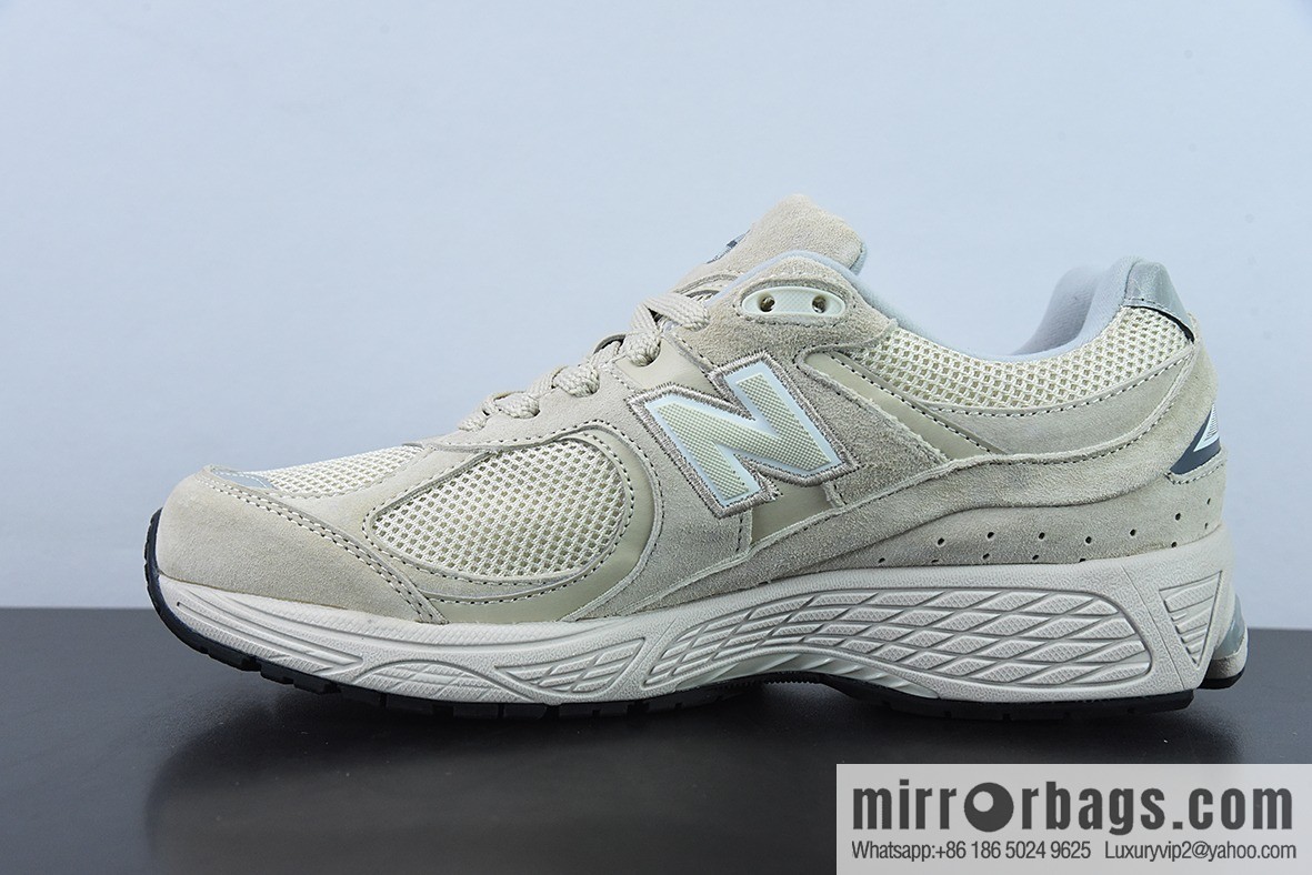 New Balance ML2002 Series Vintage Daddy Style Unisex Casual Shoes Couple Versatile Jogging Shoes Sports Men's Shoes ML2002RE
