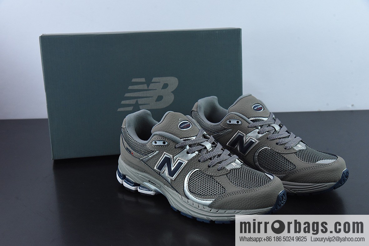 New Balance ML2002 Series Vintage Daddy Style Unisex Casual Shoes Couple Versatile Jogging Shoes Sports Men's Shoes ML2002RA
