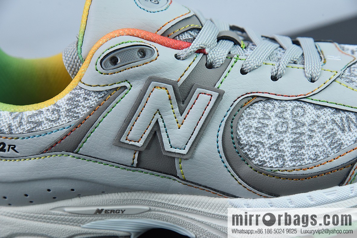 New Balance ML2002 Series Vintage Daddy Style Unisex Casual Shoes Couple Versatile Jogging Shoes Sports Men's Shoes ML2002RGD