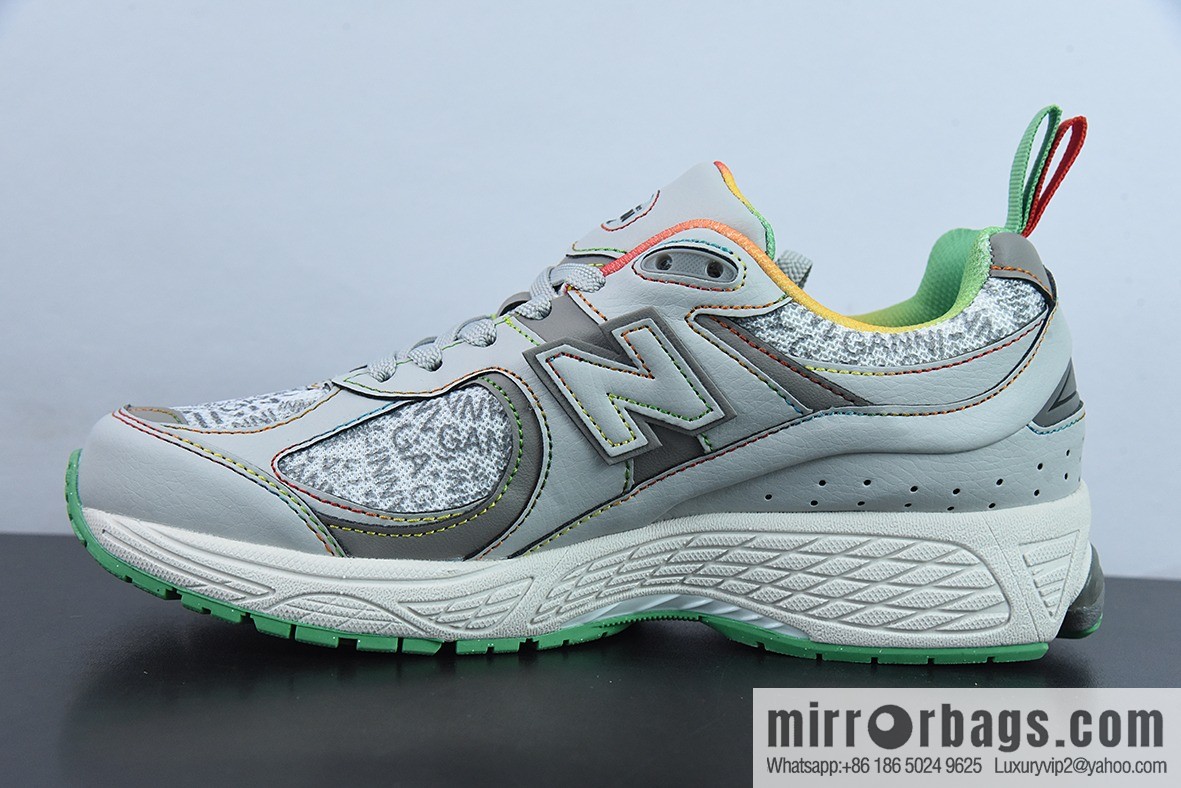 New Balance ML2002 Series Vintage Daddy Style Unisex Casual Shoes Couple Versatile Jogging Shoes Sports Men's Shoes ML2002RGD