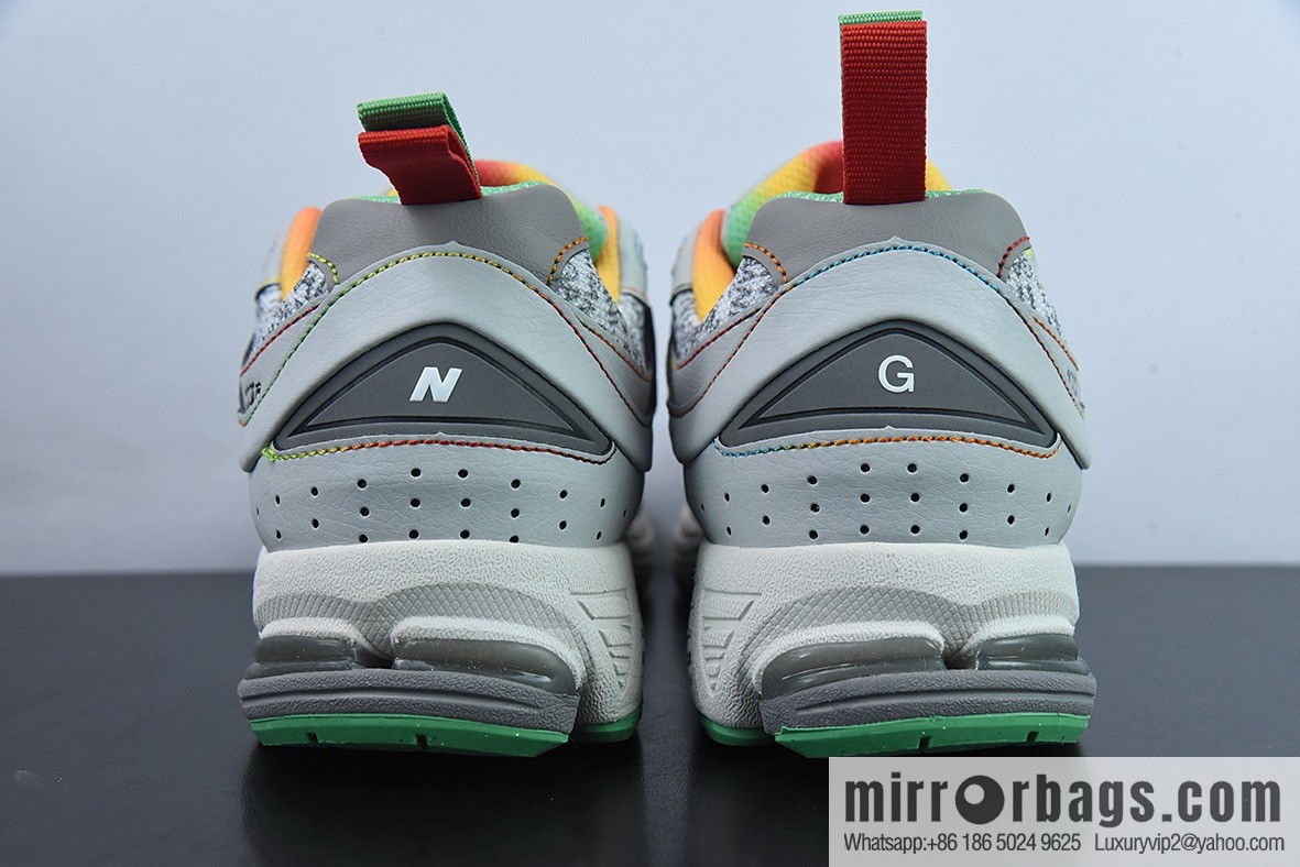 New Balance ML2002 Series Vintage Daddy Style Unisex Casual Shoes Couple Versatile Jogging Shoes Sports Men's Shoes ML2002RGD