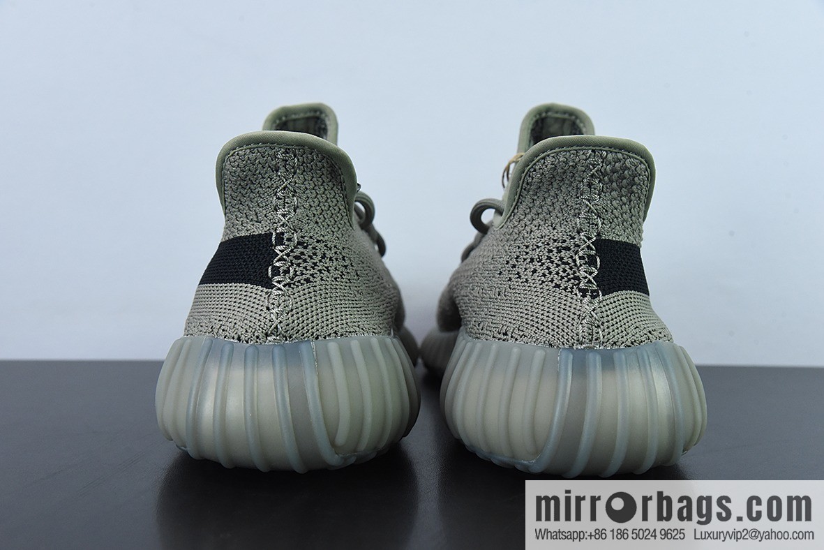Adidas originals Yeezy boost 350 V2 granite Unisex coconut running shoes of the same style, item number: HQ2059