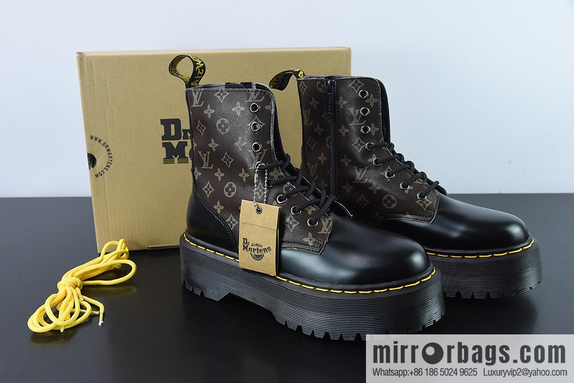 LV/Louis Vuitton purchasing grade, Martin boots series, Martin boots /Dr.martens high-top Martin boots, black and brown LV item number: R11822206