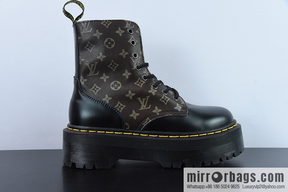 LV/Louis Vuitton purchasing grade, Martin boots series, Martin boots /Dr.martens high-top Martin boots, black and brown LV item number: R11822206