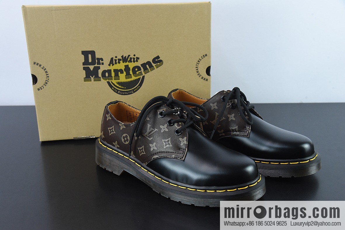 LV/Louis Vuitton Martin boots series, Martin boots /Dr.martens low-top Martin boots, black and brown LV item number: R11822202