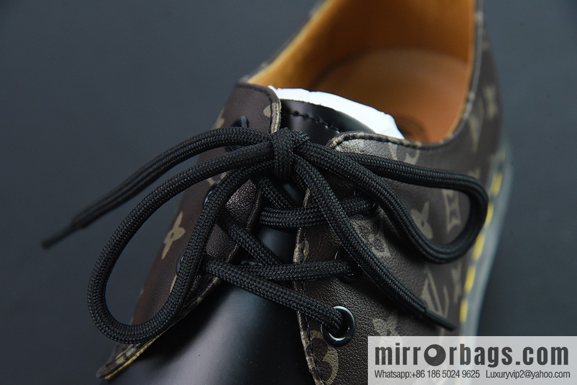 LV/Louis Vuitton Martin boots series, Martin boots /Dr.martens low-top Martin boots, black and brown LV item number: R11822202