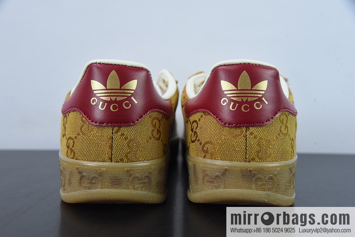 Adidas originals x Gucci Gazelle Adidas Gucci joint classic casual shoes Code: GTI1C