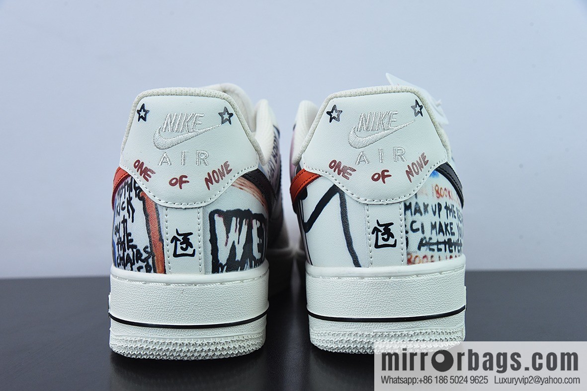 VLONE x Nike Air Force 1 joint graffiti, Air Force No. 1 low-top casual board shoes tide brand joint super limited edition EDC Edison Chen: GT6969-198