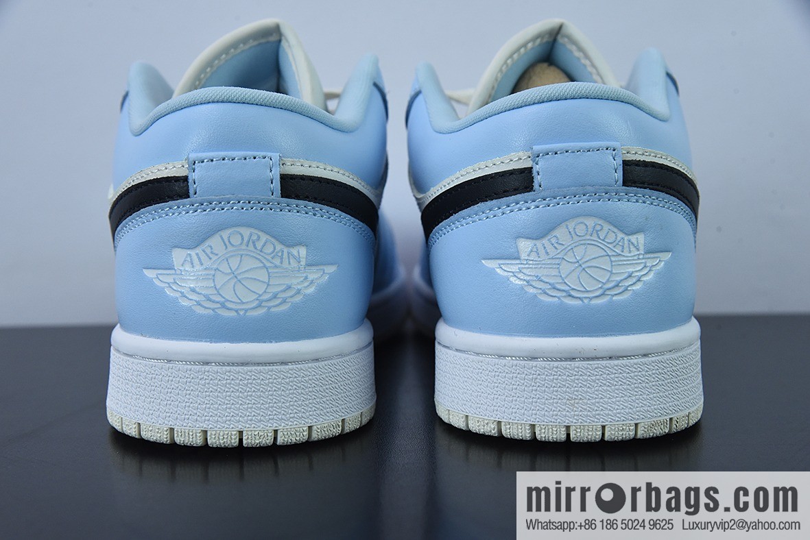 Air Jordan 1 Low AJ1 Joe 1 sky blue, sports culture basketball shoes 554723-401