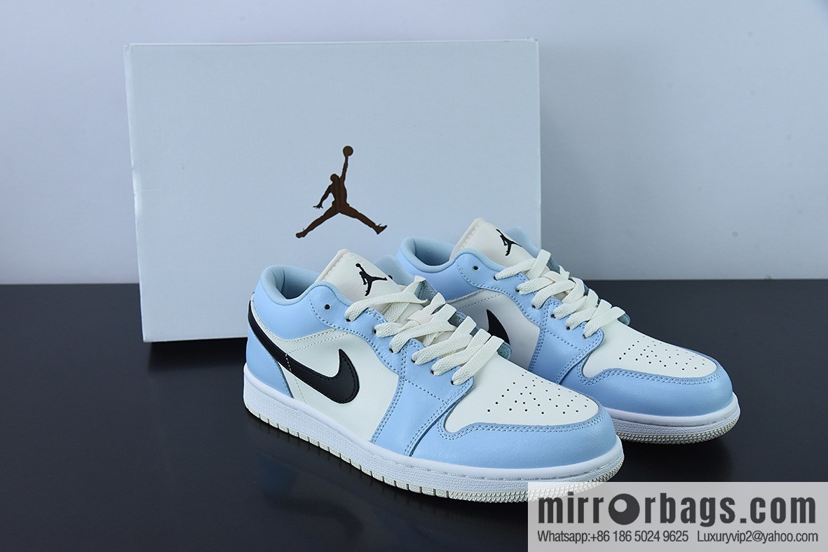 Air Jordan 1 Low AJ1 Joe 1 sky blue, sports culture basketball shoes 554723-401
