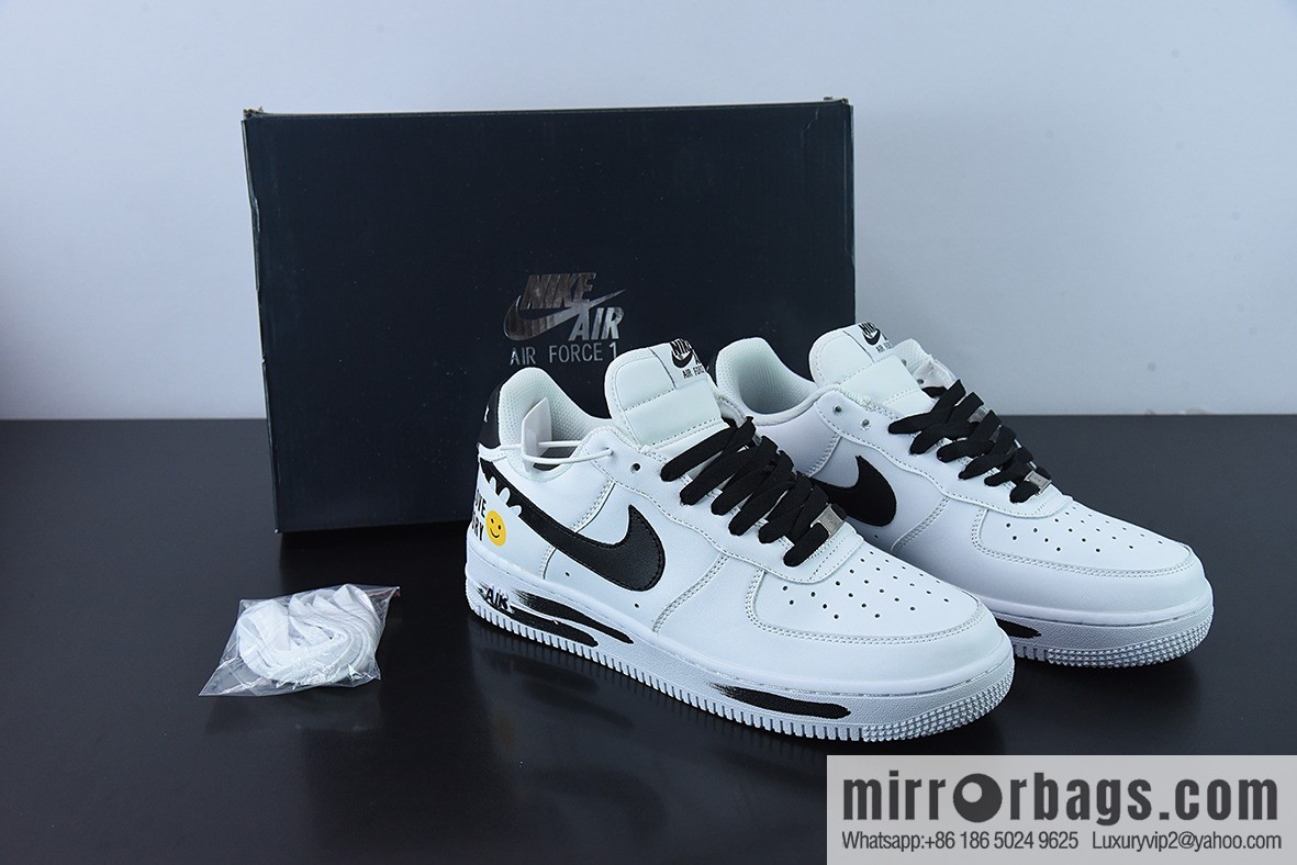 Nike Air Force 1 '07 Low White Black Yellow Smiley Unisex The same sneakers item number: DO5220-176