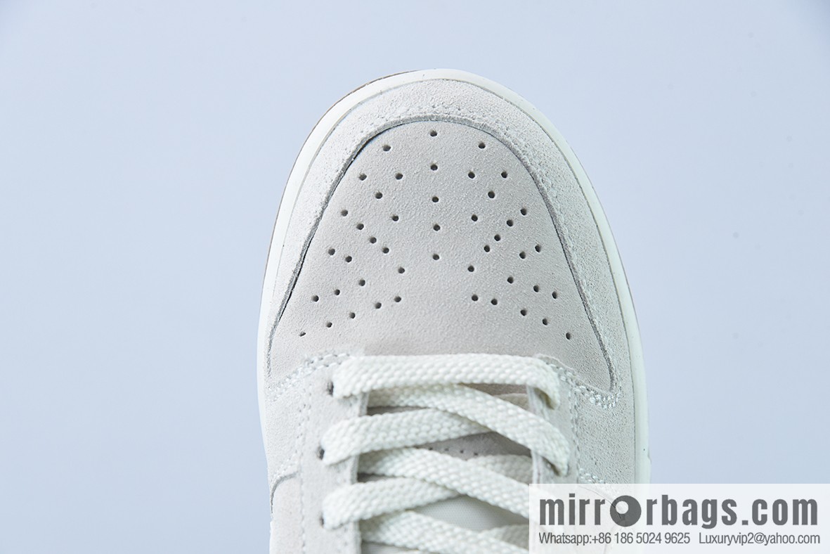 Nike SB Dunk Low gray-white-red, double-layer Swoosh low-top casual sneakers SKU: DO9457-100