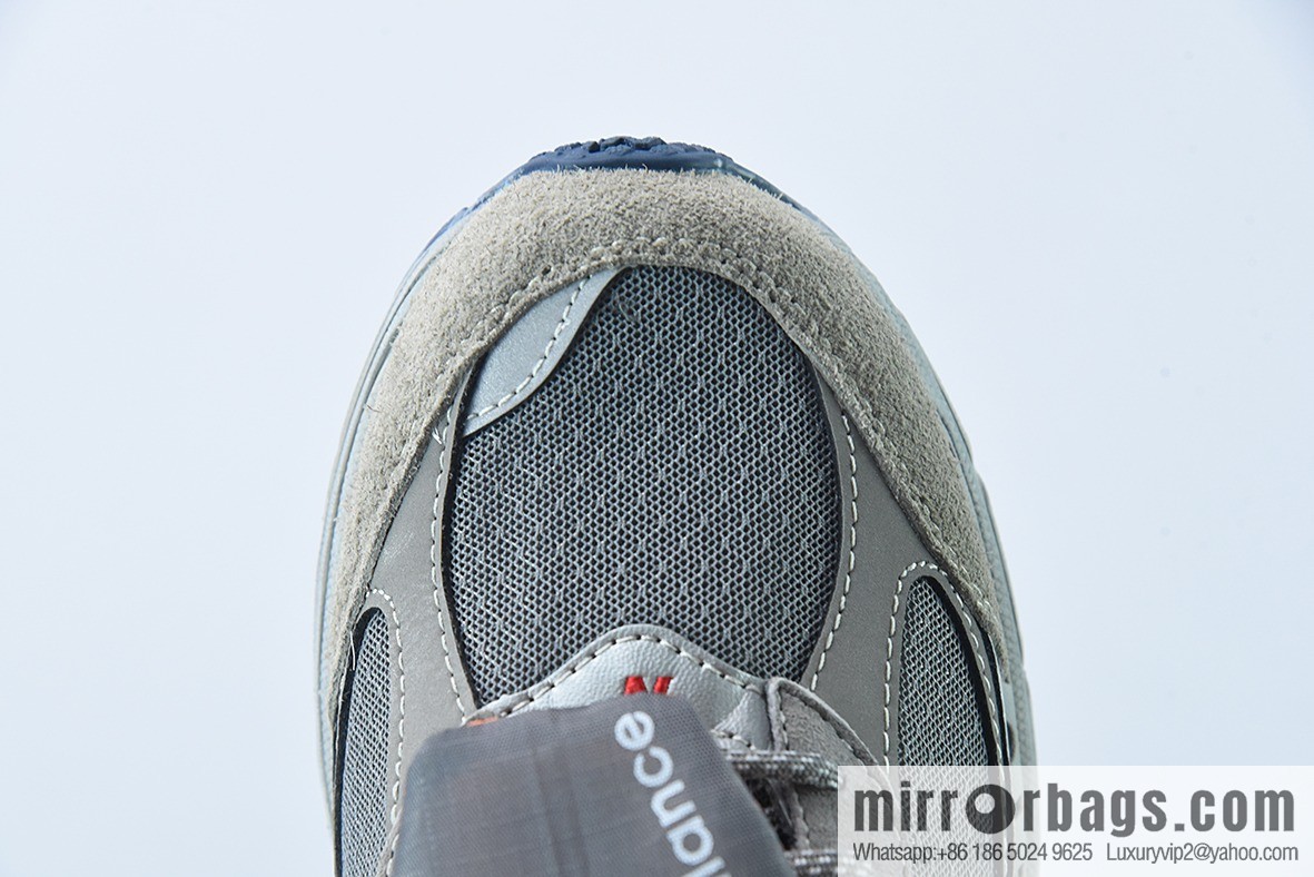 New Balance New Balance M2002RVA Vintage running shoes/pockets, gray silver 2022 most