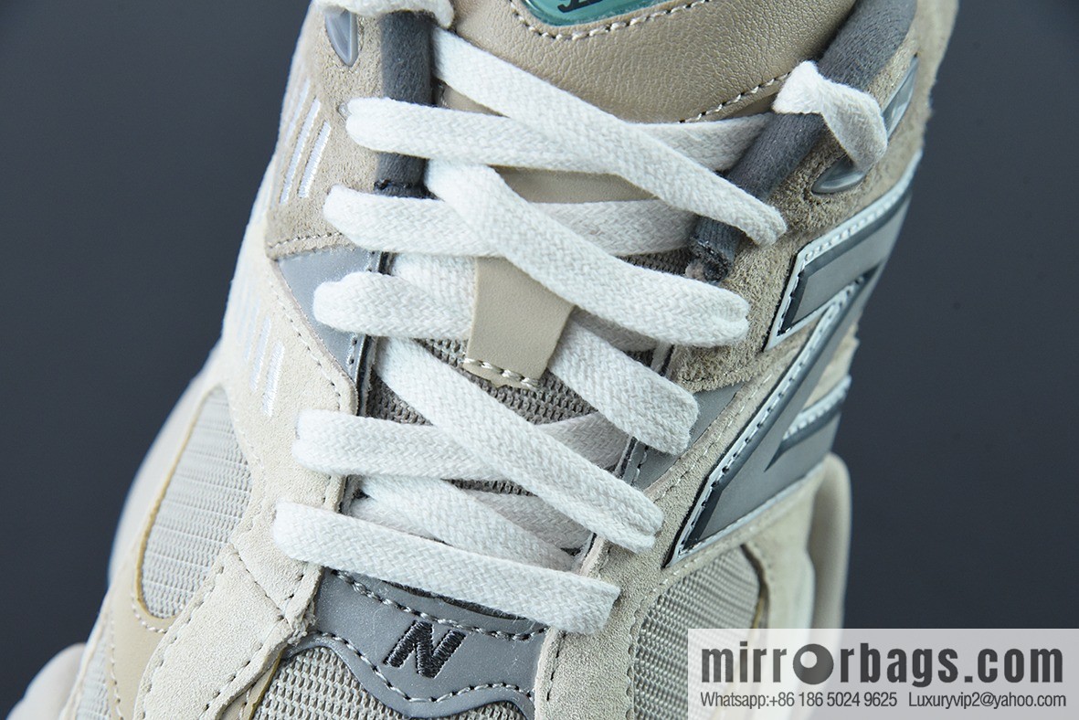 M. Joe Freshgoods x New Balance NB9060 Light Grey Unisex sneakers U9060MAC