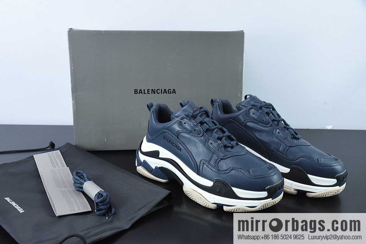 Ad x Balenciaga Triple S joint model, Balenciaga Vintage dad shoes W2FAD4197