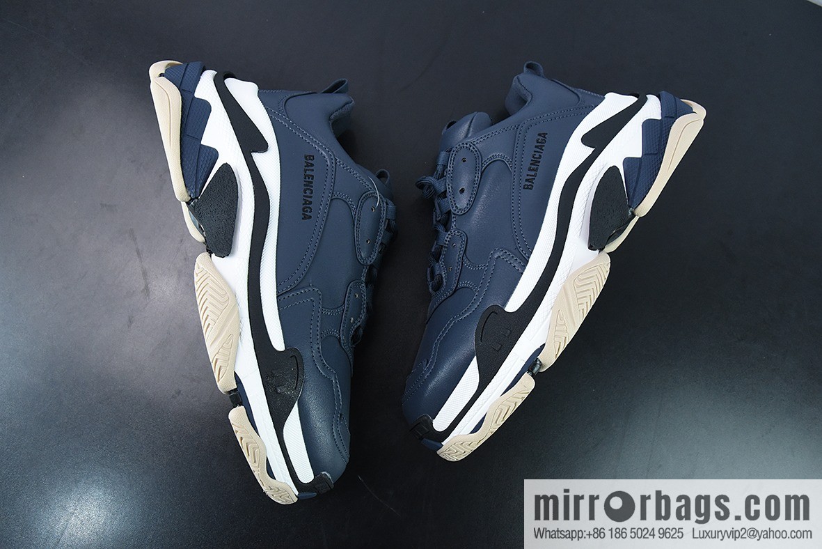 Ad x Balenciaga Triple S joint model, Balenciaga Vintage dad shoes W2FAD4197