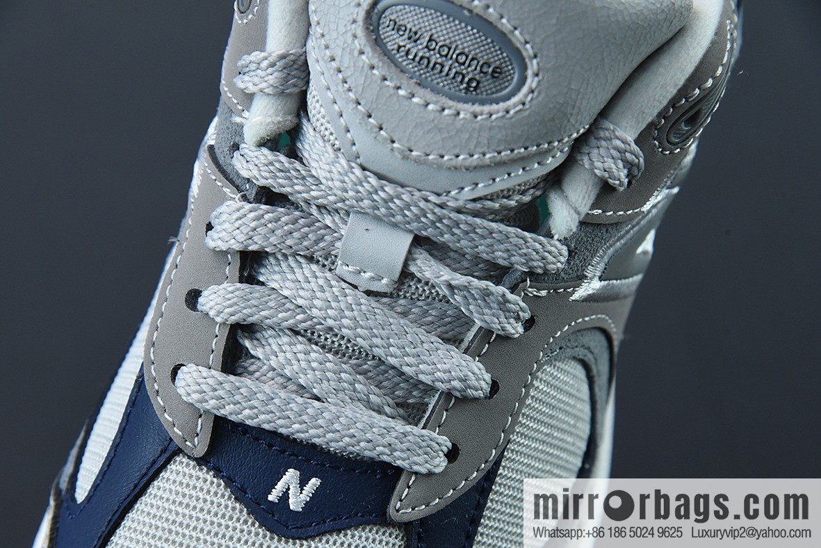 Thisisneverthat x New Balance 2002R Vintage sneakers M2002RTH