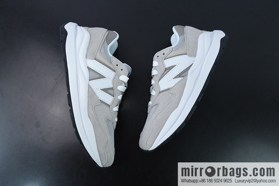 New Balance NB5740 Series Vintage Casual Jogging Shoes M5740CA