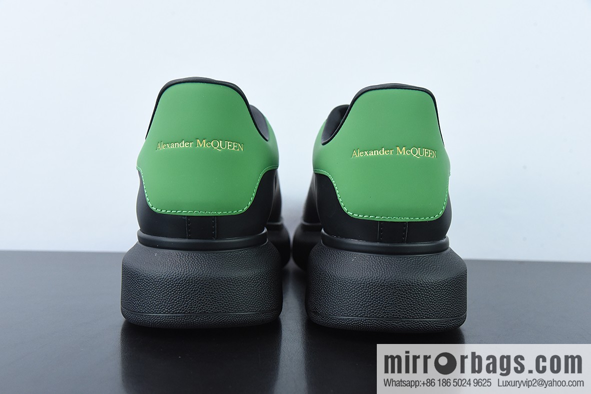Alexander McQueen Alexander McQueen muffin shoes platform-soled height-enhancing white shoes