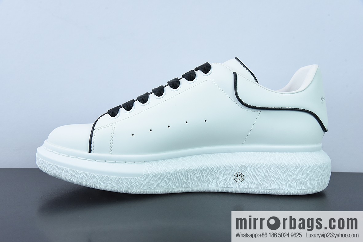 Alexander McQueen Alexander McQueen muffin shoes platform-soled height-enhancing white shoes