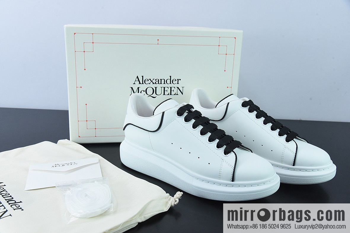 Alexander McQueen Alexander McQueen muffin shoes platform-soled height-enhancing white shoes
