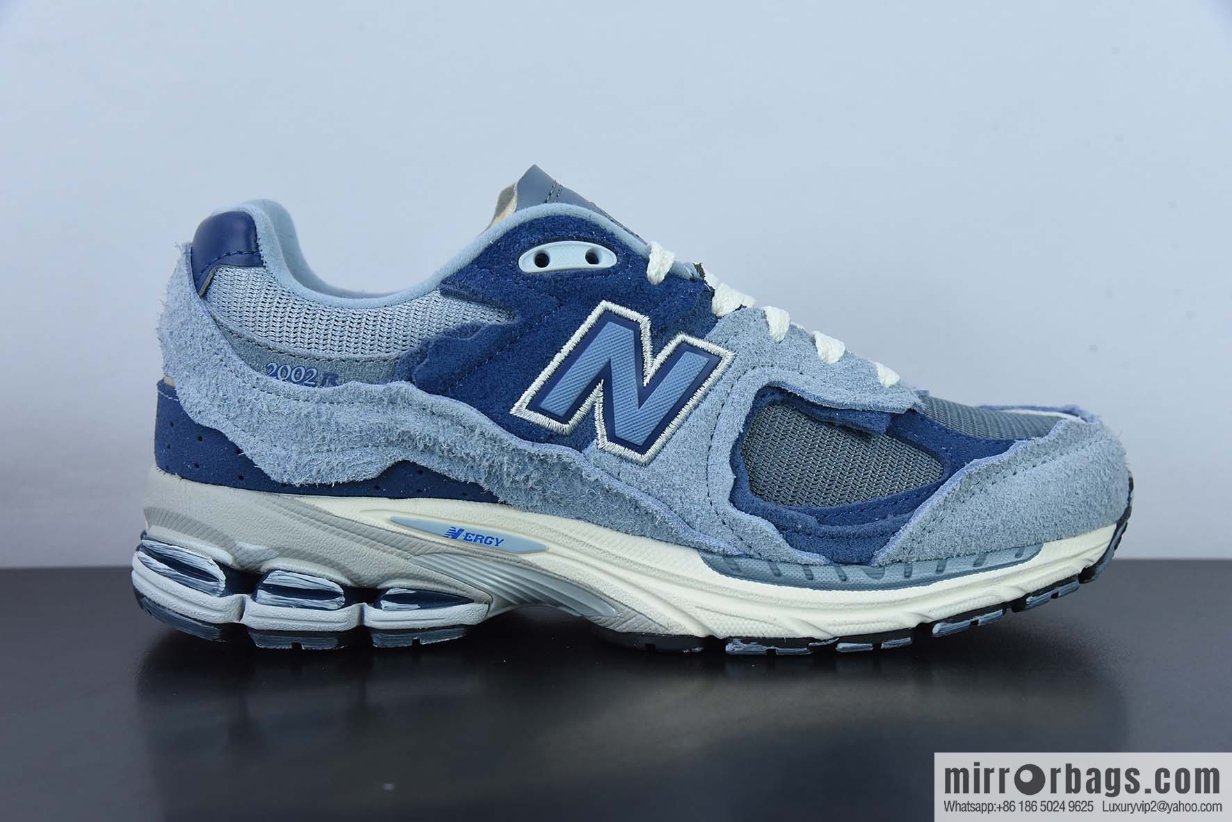 New Balance Patchwork Vintage Casual Running Shoes Men and Women Long Blue and White Blue M2002RDI Blue and White Blue