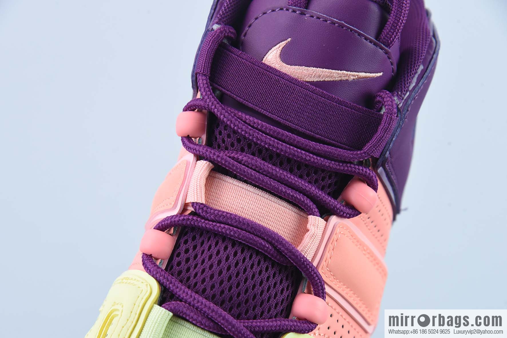Nike Air More Uptempo (GS) Violet Unisex sneakers of the same style item number: AV8237-800