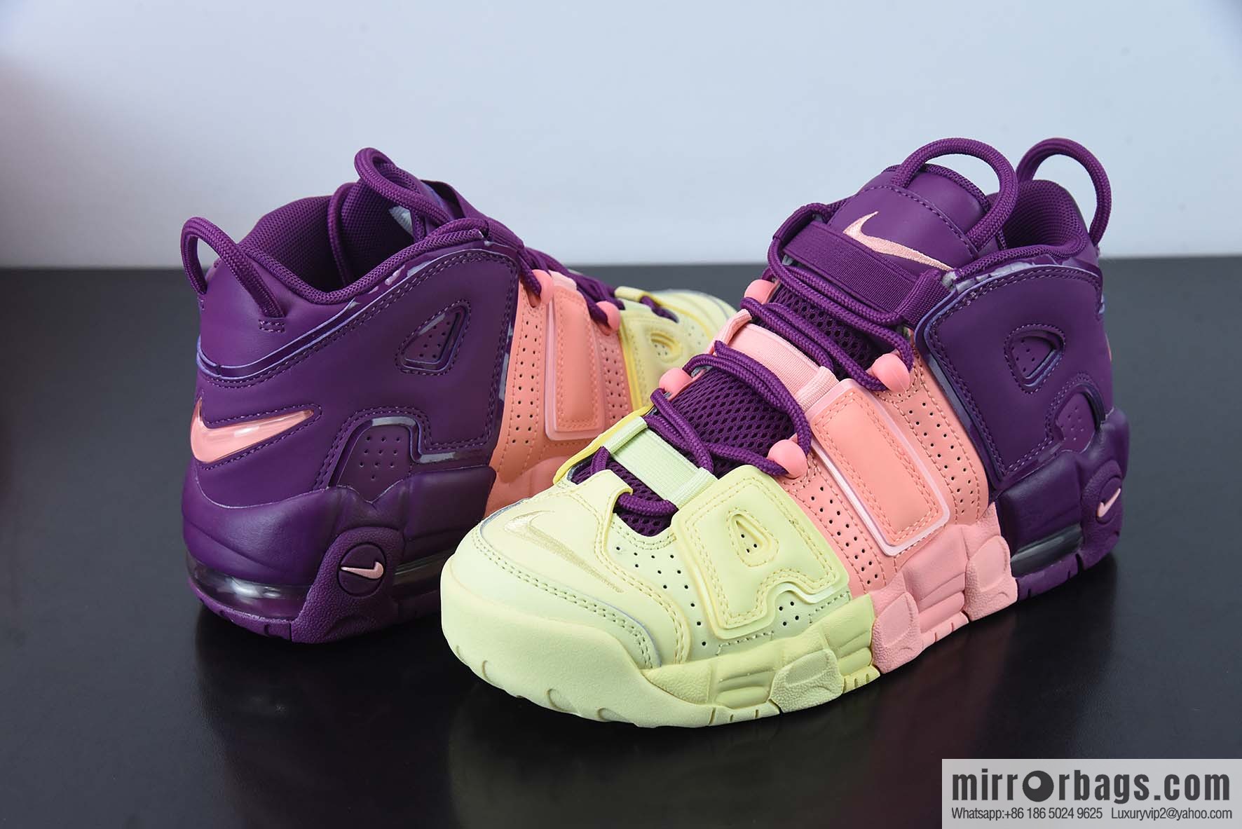 Nike Air More Uptempo (GS) Violet Unisex sneakers of the same style item number: AV8237-800