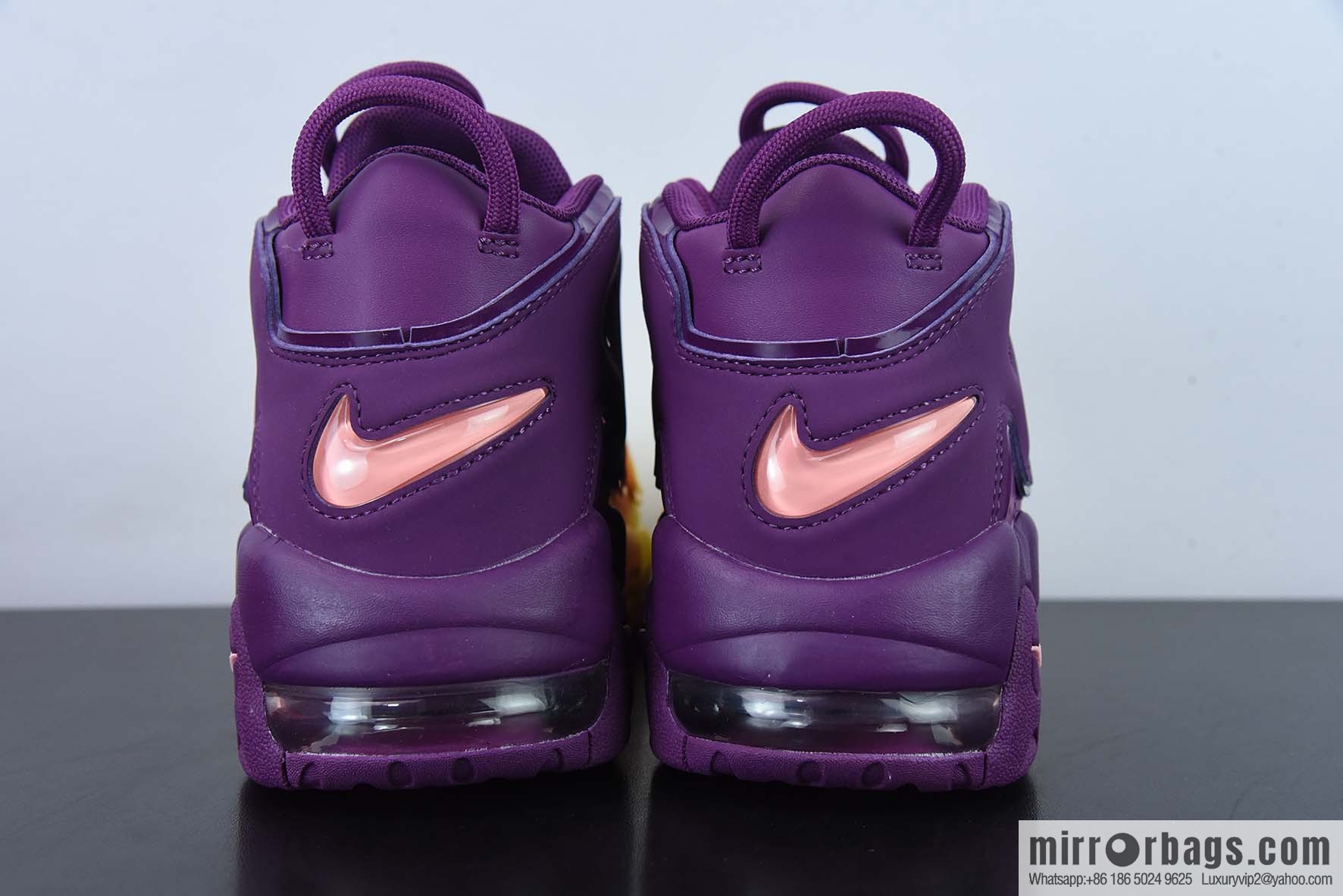 Nike Air More Uptempo (GS) Violet Unisex sneakers of the same style item number: AV8237-800